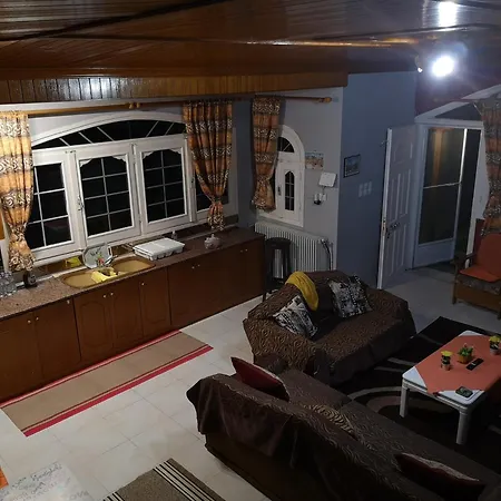 Vilă Cave Theopetra Meteora *